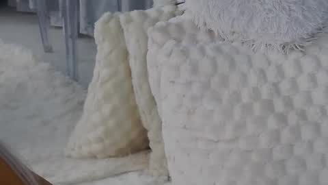 Snapshot of isabelleethan chatting on June 8, 1:09 am IsabelleEthan online show from June 8, 1:09 am