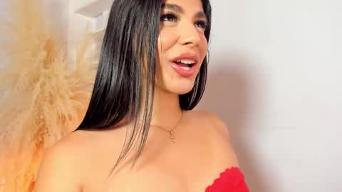 Isa online show from March 3, 10:04 pm