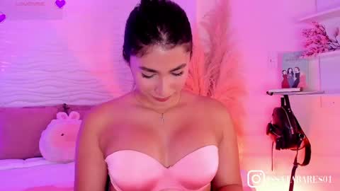 Snapshot of isabellefoxx chatting on May 21, 10:06 pm Isa online show from May 21, 10:06 pm
