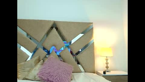 IsabellMendez online show from January 7, 10:12 pm