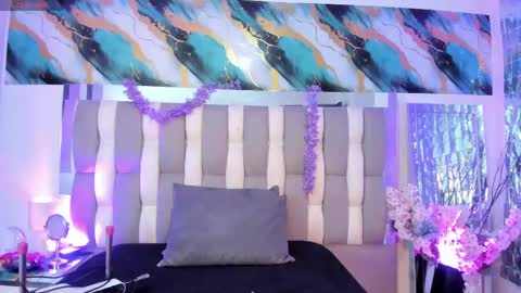 Isa online show from May 24, 5:12 am