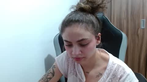 ISADORA online show from December 24, 5:05 am