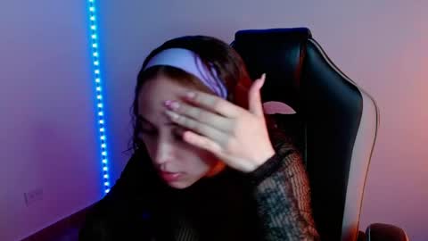 ISADORA online show from April 22, 7:59 pm