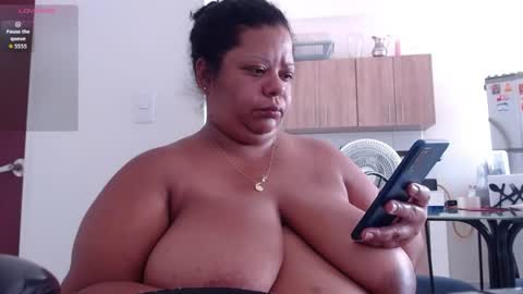 Snapshot of isahot_latin_doll chatting on July 29, 5:00 pm isa online show from July 29, 5:00 pm