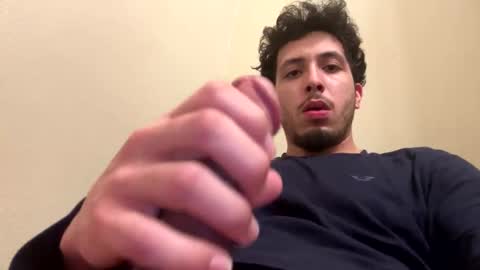 Snapshot of isaiahmarin420 chatting on February 13, 9:11 pm Kxshking online show from February 13, 9:11 pm