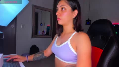 isabel  online show from January 16, 11:15 am