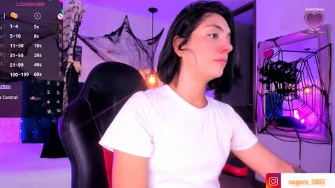 isabel  online show from October 17, 8:55 pm