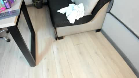 I S A  S AN D E R S  online show from November 16, 7:19 pm