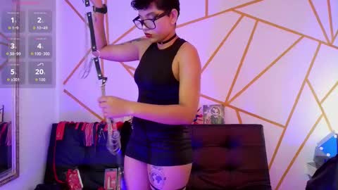 isabela online show from November 6, 8:54 pm