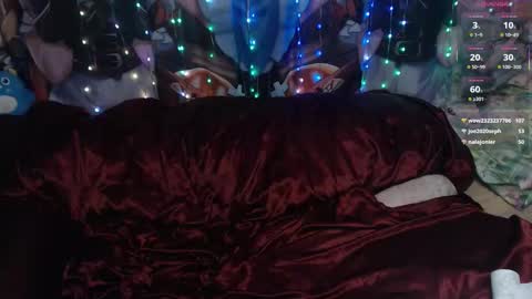 Snapshot of iselestias chatting on October 25, 11:43 pm Sele online show from October 25, 11:43 pm