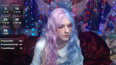 Snapshot of iselestias chatting on October 26, 9:42 pm Sele online show from October 26, 9:42 pm