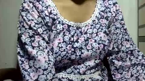 ishika_ishu online show from July 27, 3:02 am