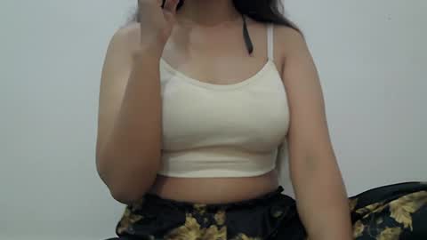 Snapshot of ishika_singh_ chatting on July 11, 4:43 pm ishika_singh_ online show from July 11, 4:43 pm