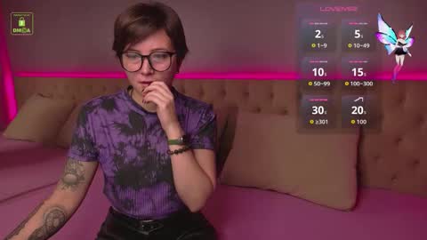 Snapshot of ishtardivine chatting on October 25, 5:26 am Ishtar online show from October 25, 5:26 am