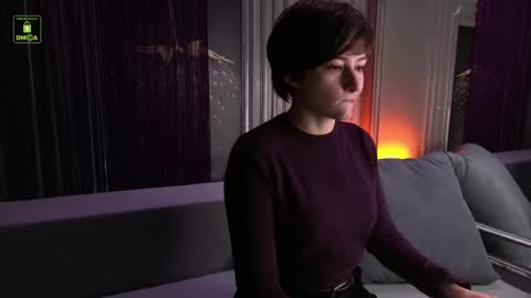 Snapshot of ishtardivine chatting on November 14, 10:25 am Ishtar online show from November 14, 10:25 am