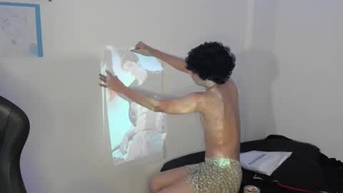 Isidro online show from March 11, 3:59 am