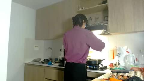 Isidro online show from November 20, 3:07 am