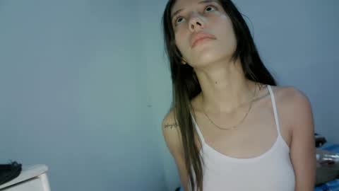 Alaya online show from February 3, 11:15 pm