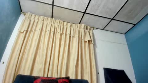 Isis online show from July 31, 6:40 pm