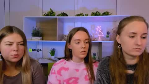 Snapshot of isla_dior chatting on October 6, 8:34 am isla_dior online show from October 6, 8:34 am