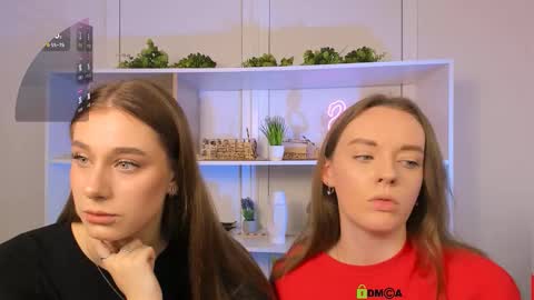 Snapshot of isla_dior chatting on October 8, 8:56 am isla_dior online show from October 8, 8:56 am