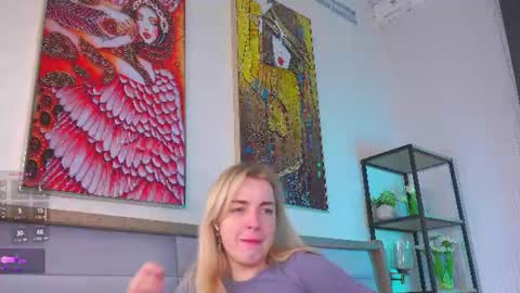 Snapshot of islandladies chatting on June 29, 4:19 am Im Eva Lovense is activeThere are legends that in this room all your wishes can come true Private is Open online show from June 29, 4:19 am
