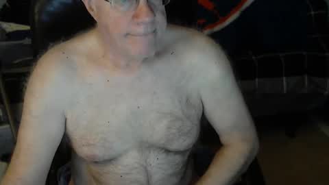 Snapshot of islesman22 chatting on February 16, 11:16 am islesman22 online show from February 16, 11:16 am