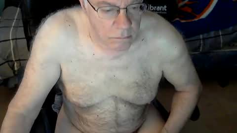 islesman22 online show from June 6, 9:58 am