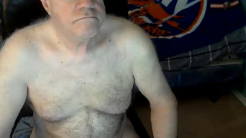 islesman22 online show from June 7, 9:35 am