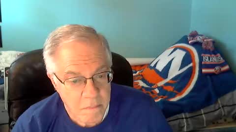 islesman22 online show from June 9, 8:42 pm