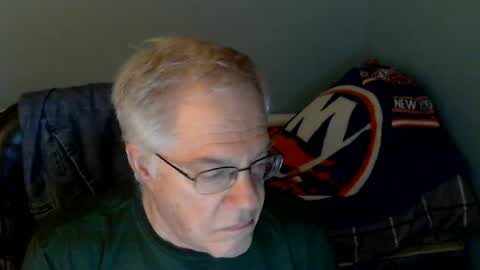 islesman22 online show from June 24, 1:37 am