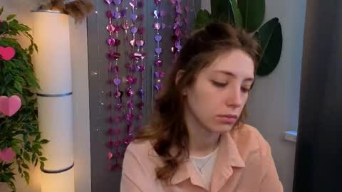 Emilia online show from February 28, 6:03 am