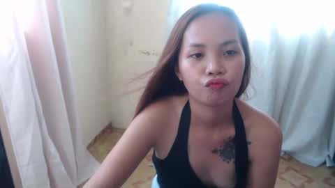 Snapshot of isolde_vayne chatting on October 15, 6:46 am isolde_vayne online show from October 15, 6:46 am
