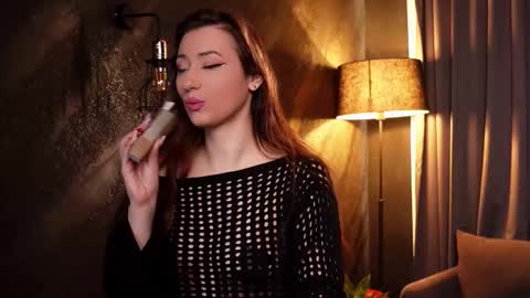 Snapshot of isoldebliss chatting on February 23, 6:17 am IsoldeBliss online show from February 23, 6:17 am