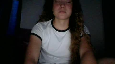 Issa online show from April 3, 7:34 pm