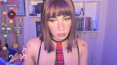 INSTAGRAM issabella18   TWITTER issa latin online show from October 2, 5:03 am