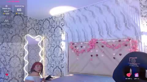 Snapshot of issa_tay1 chatting on June 13, 3:48 am Issa online show from June 13, 3:48 am