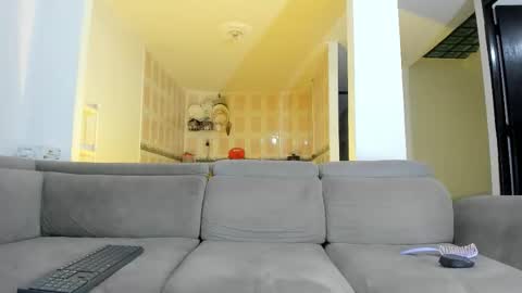 Isabella  online show from January 7, 9:50 pm