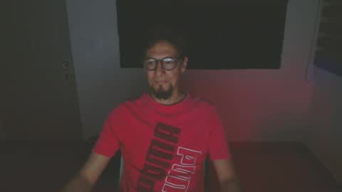 Snapshot of issatyre chatting on February 9, 7:05 am Satyre online show from February 9, 7:05 am