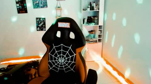 Yiz online show from February 17, 4:09 am