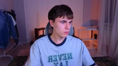 Snapshot of istairee chatting on February 22, 2:30 pm Maks online show from February 22, 2:30 pm