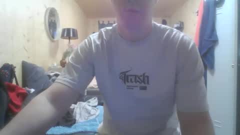 Snapshot of isterebitel99834 chatting on April 22, 11:12 am isterebitel99834 online show from April 22, 11:12 am