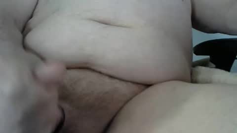 Snapshot of istroak4u chatting on May 17, 1:51 pm istroak4u online show from May 17, 1:51 pm