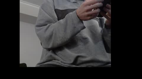 Snapshot of ital25usa chatting on January 12, 6:06 am ital25usa online show from January 12, 6:06 am