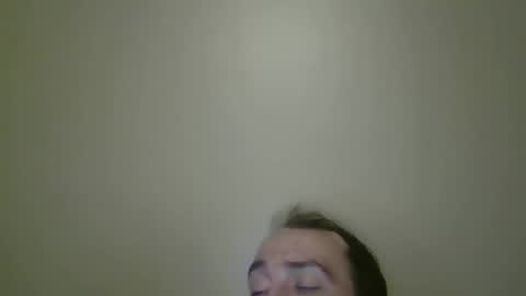 Snapshot of ital_king chatting on February 9, 11:42 pm ital_king online show from February 9, 11:42 pm
