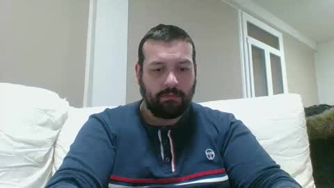 Snapshot of italianbigboy932 chatting on April 3, 10:19 pm italianbigboy932 online show from April 3, 10:19 pm