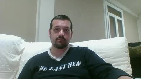 Snapshot of italianbigboy932 chatting on April 10, 8:57 pm italianbigboy932 online show from April 10, 8:57 pm
