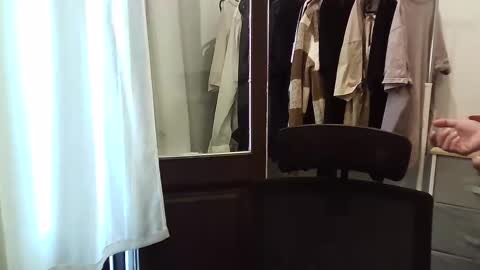 italianboybcn online show from November 10, 8:24 am