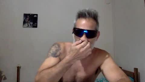italiankingstripper online show from February 6, 11:13 am