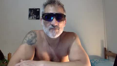 italiankingstripper online show from March 8, 11:19 pm